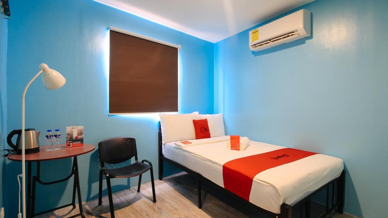 Reddoorz At Hotel Rosemarie Pasay Esterno foto