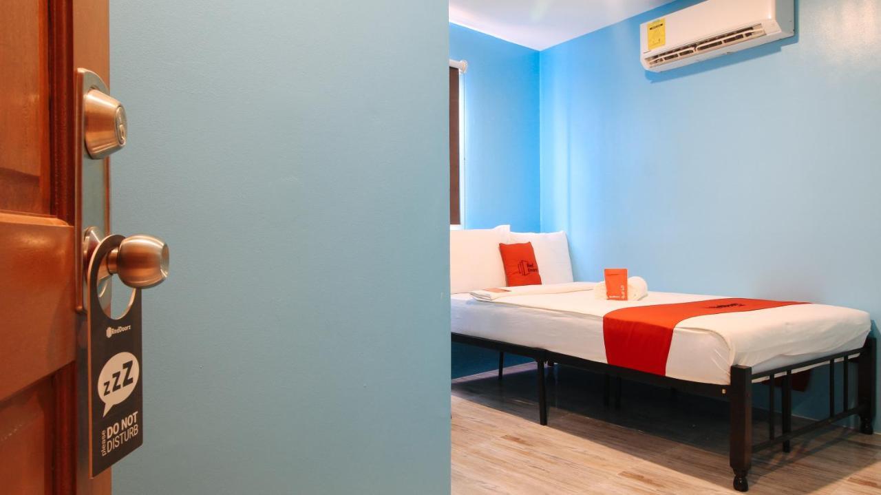 Reddoorz At Hotel Rosemarie Pasay Esterno foto