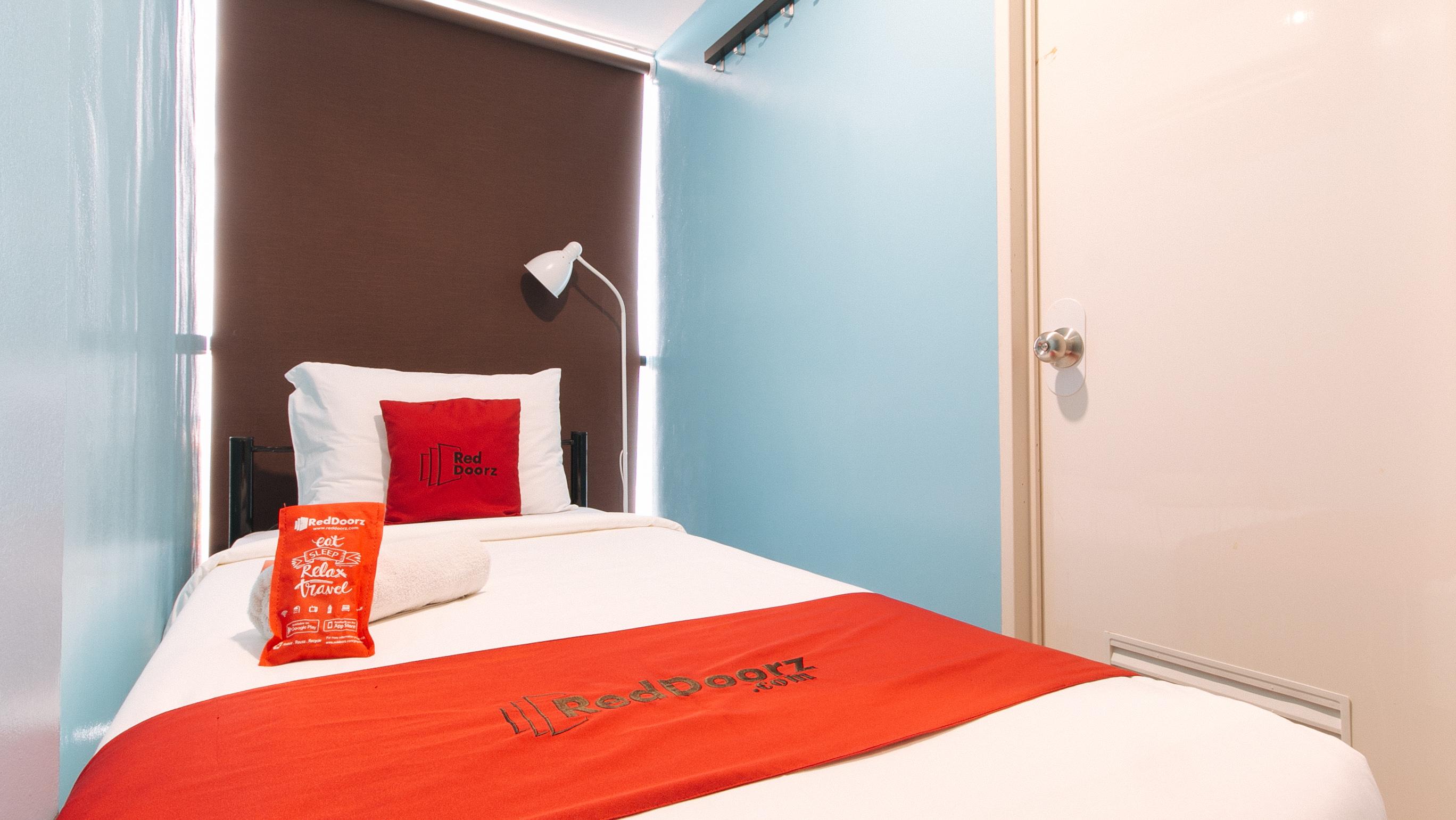 Reddoorz At Hotel Rosemarie Pasay Esterno foto